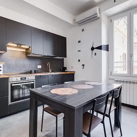 Appartamento Bdc - Majestic 4-bdr In Termini