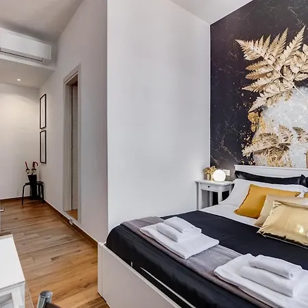 Bdc - Majestic 4-bdr In Termini Appartamento