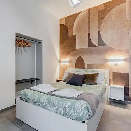 Bdc - Majestic 4-bdr In Termini Апартаменты *